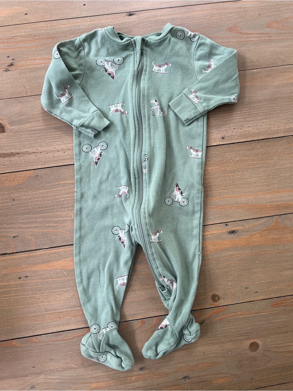 Pekkle Organic Cotton Footed One-Piece with Puppy Print - 6 Months